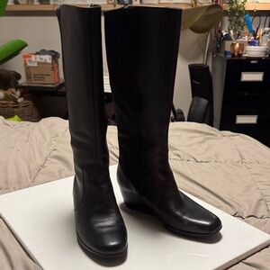 Clark’s  Knee-High Boots